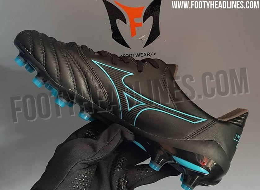 New mizuno football boots 2019 on sale